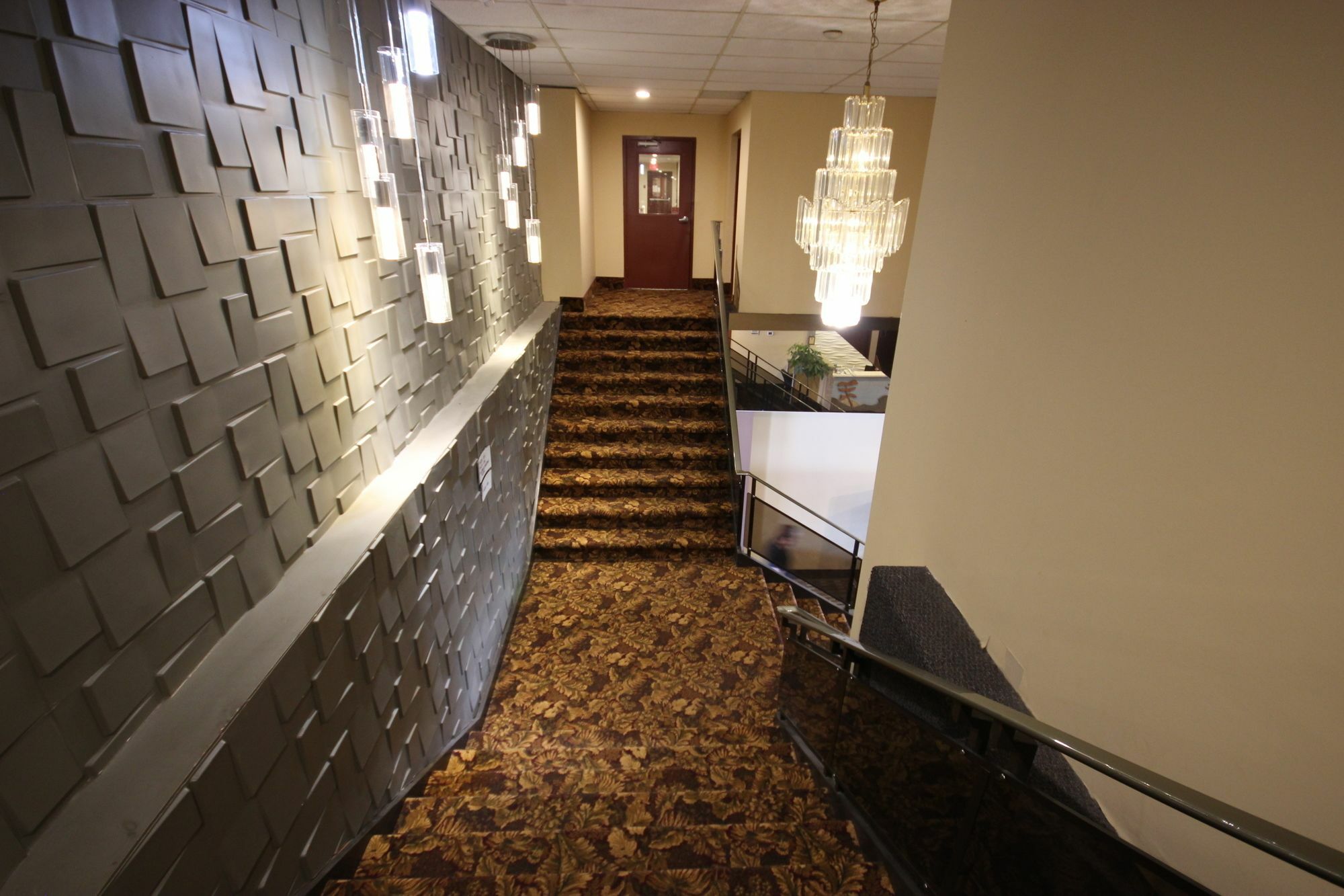 Quality Inn Брейсбридж Экстерьер фото
